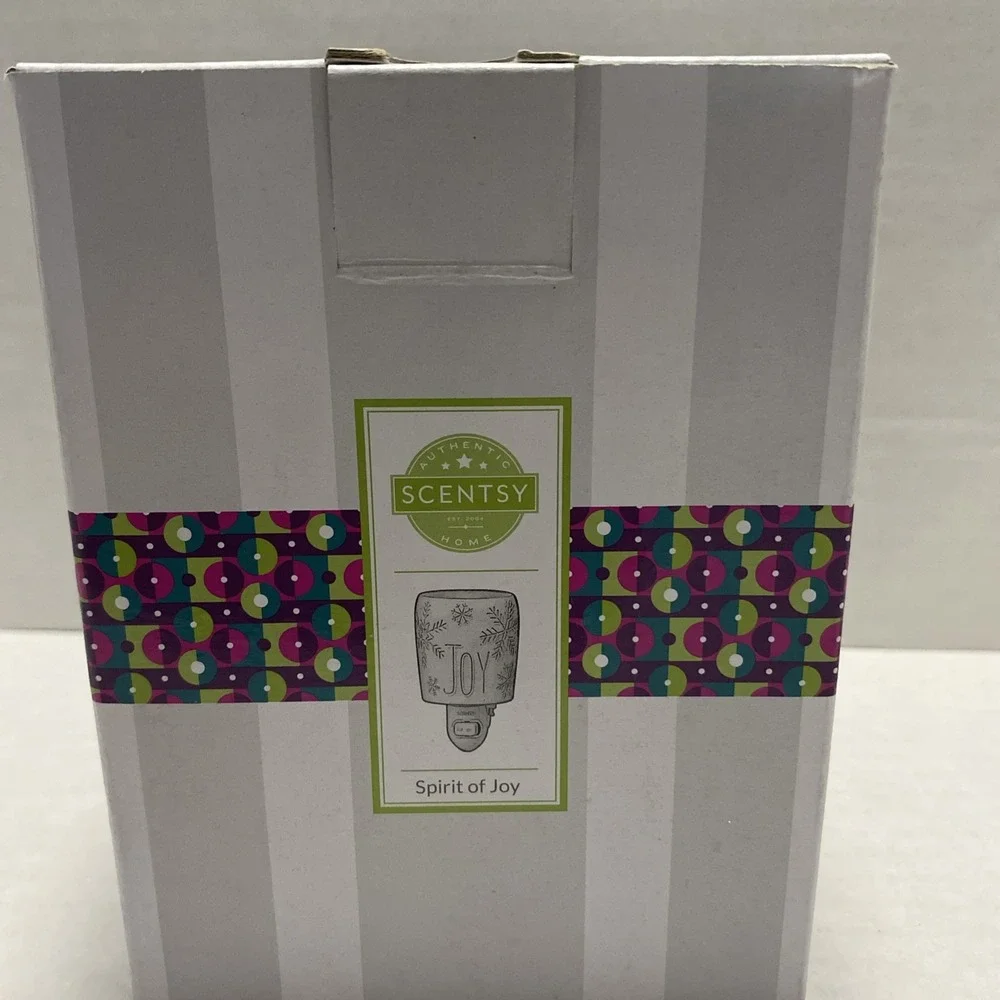Scentsy Spirt Of Joy  Holiday/ Winter Snowflake Warmer‎ In Box # L70572